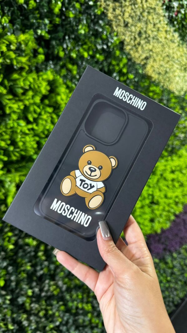 Case Moshino