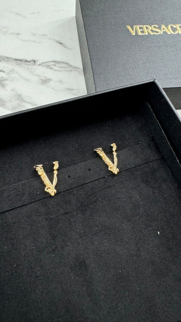 Aretes Versace